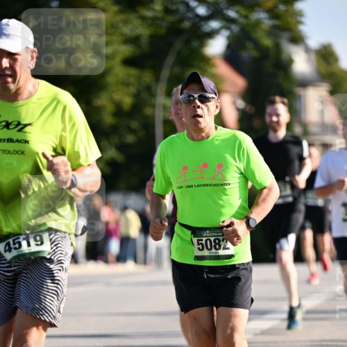 01.09.2024 - BARMER Alsterlauf Dr. Thomas Lammeyer http://msf.ph/oto/6894998 01.09.2024 09:31:54 Laufen 4519, 35, 5082 meine-sportfotos.de