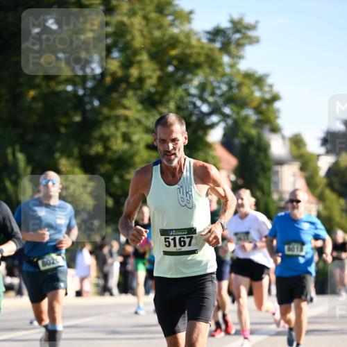 01.09.2024 - BARMER Alsterlauf Dr. Thomas Lammeyer http://msf.ph/oto/6895119 01.09.2024 09:32:14 Laufen 8020, 135, 5167, 4018 meine-sportfotos.de