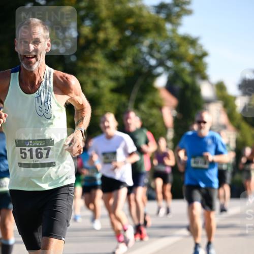 01.09.2024 - BARMER Alsterlauf Dr. Thomas Lammeyer http://msf.ph/oto/6895122 01.09.2024 09:32:15 Laufen 35, 5167 meine-sportfotos.de