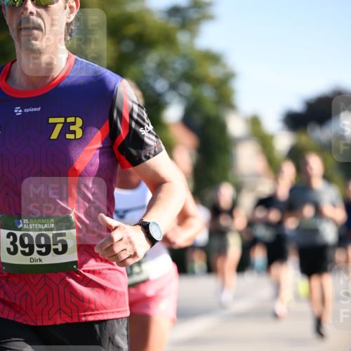 01.09.2024 - BARMER Alsterlauf Dr. Thomas Lammeyer http://msf.ph/oto/6895150 01.09.2024 09:32:19 Laufen 73, 35, 3995 meine-sportfotos.de