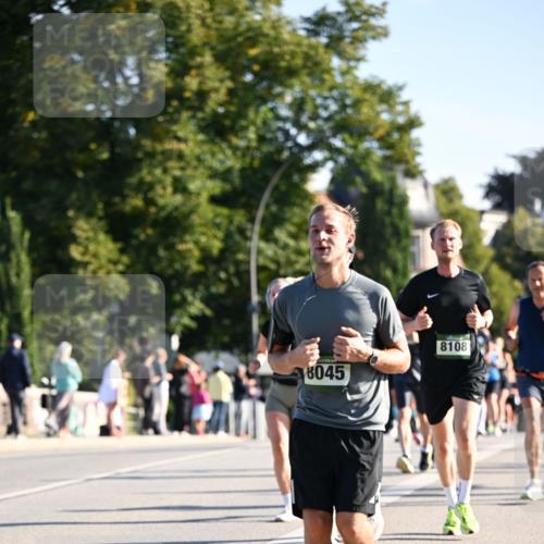 01.09.2024 - BARMER Alsterlauf Dr. Thomas Lammeyer http://msf.ph/oto/6895157 01.09.2024 09:32:21 Laufen 8045, 8108 meine-sportfotos.de