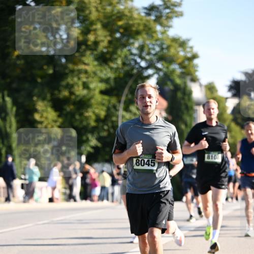 01.09.2024 - BARMER Alsterlauf Dr. Thomas Lammeyer http://msf.ph/oto/6895158 01.09.2024 09:32:22 Laufen 8045, 8108 meine-sportfotos.de