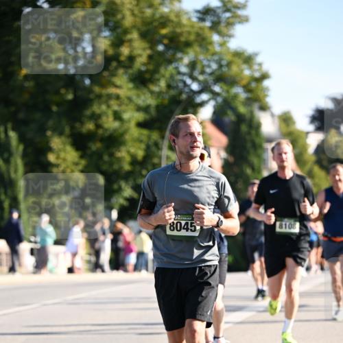01.09.2024 - BARMER Alsterlauf Dr. Thomas Lammeyer http://msf.ph/oto/6895159 01.09.2024 09:32:22 Laufen 35, 8045, 8108 meine-sportfotos.de