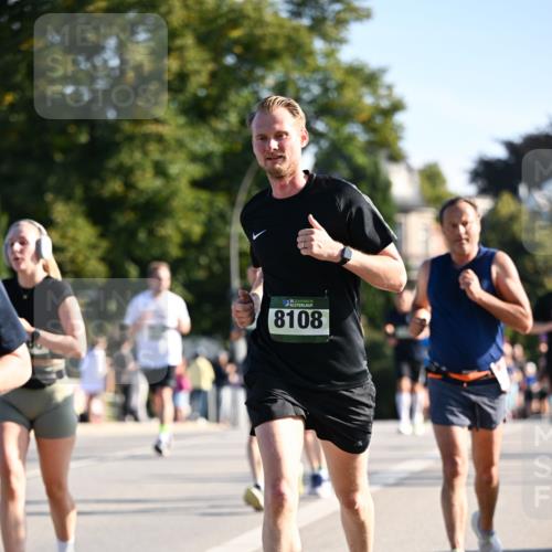 01.09.2024 - BARMER Alsterlauf Dr. Thomas Lammeyer http://msf.ph/oto/6895178 01.09.2024 09:32:23 Laufen 35, 8108 meine-sportfotos.de