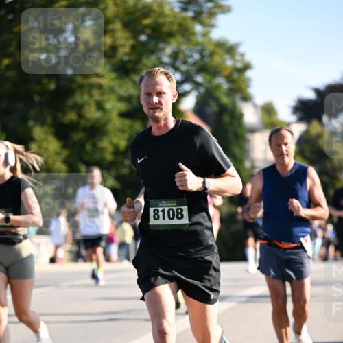 01.09.2024 - BARMER Alsterlauf Dr. Thomas Lammeyer http://msf.ph/oto/6895180 01.09.2024 09:32:24 Laufen 135, 8108, 3 meine-sportfotos.de