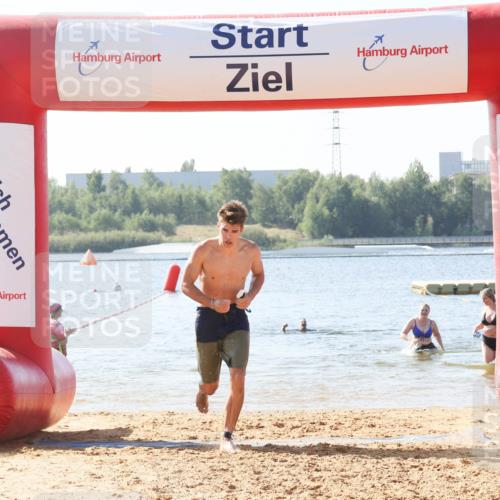 01.09.2024 - 17. Tribühne Triathlon Luisa Fischer http://msf.ph/oto/6895185 01.09.2024 11:02:07 Schwimmen 312, 398, 440 meine-sportfotos.de