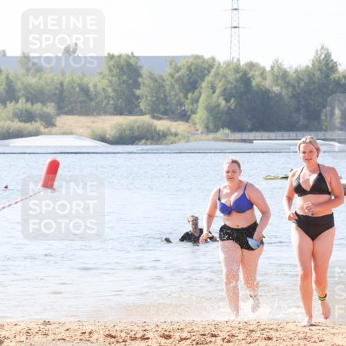 01.09.2024 - 17. Tribühne Triathlon Luisa Fischer http://msf.ph/oto/6895202 01.09.2024 11:02:14 Schwimmen 312, 402, 440 meine-sportfotos.de