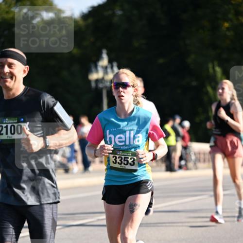 01.09.2024 - BARMER Alsterlauf Dr. Thomas Lammeyer http://msf.ph/oto/6895205 01.09.2024 09:32:27 Laufen 2100, 35, 3353 meine-sportfotos.de