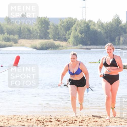 01.09.2024 - 17. Tribühne Triathlon Luisa Fischer http://msf.ph/oto/6895206 01.09.2024 11:02:15 Schwimmen 312, 402, 440 meine-sportfotos.de