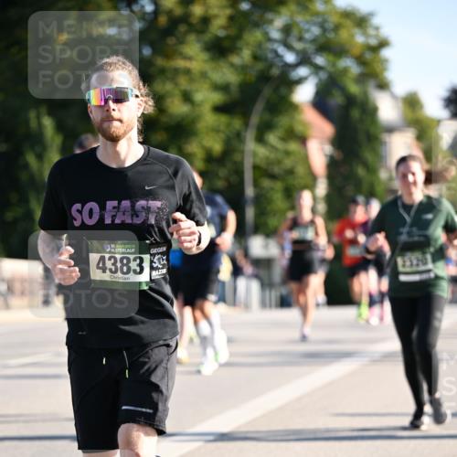 01.09.2024 - BARMER Alsterlauf Dr. Thomas Lammeyer http://msf.ph/oto/6895219 01.09.2024 09:32:28 Laufen 35, 4383 meine-sportfotos.de