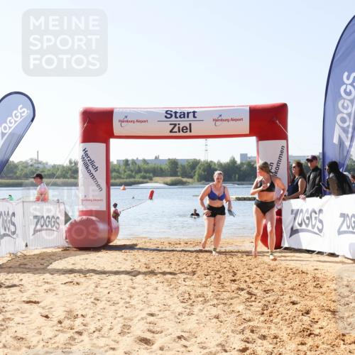 01.09.2024 - 17. Tribühne Triathlon Luisa Fischer http://msf.ph/oto/6895221 01.09.2024 11:02:17 Schwimmen 402, 440 meine-sportfotos.de