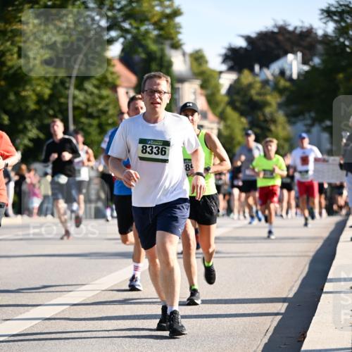 01.09.2024 - BARMER Alsterlauf Dr. Thomas Lammeyer http://msf.ph/oto/6895265 01.09.2024 09:32:33 Laufen 8336, 8 meine-sportfotos.de