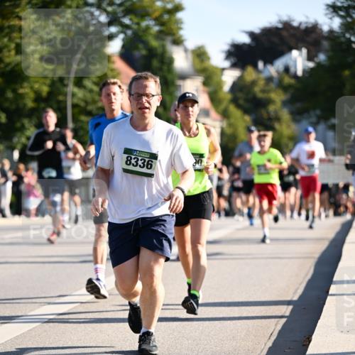 01.09.2024 - BARMER Alsterlauf Dr. Thomas Lammeyer http://msf.ph/oto/6895270 01.09.2024 09:32:33 Laufen 8336 meine-sportfotos.de