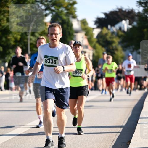 01.09.2024 - BARMER Alsterlauf Dr. Thomas Lammeyer http://msf.ph/oto/6895272 01.09.2024 09:32:33 Laufen 237, 8336, 4890 meine-sportfotos.de