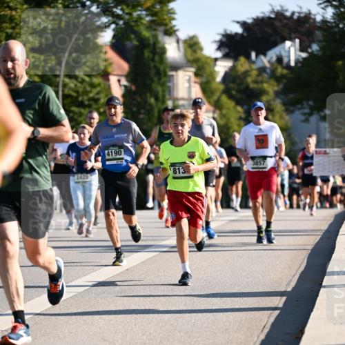 01.09.2024 - BARMER Alsterlauf Dr. Thomas Lammeyer http://msf.ph/oto/6895294 01.09.2024 09:32:36 Laufen 2428, 4190, 4190, 3857, 813 meine-sportfotos.de