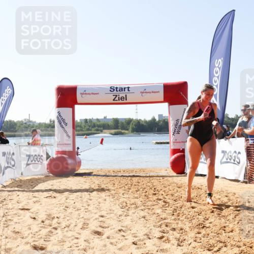 01.09.2024 - 17. Tribühne Triathlon Luisa Fischer http://msf.ph/oto/6895295 01.09.2024 11:03:43 Schwimmen 445 meine-sportfotos.de