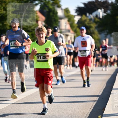 01.09.2024 - BARMER Alsterlauf Dr. Thomas Lammeyer http://msf.ph/oto/6895311 01.09.2024 09:32:37 Laufen 8138 meine-sportfotos.de
