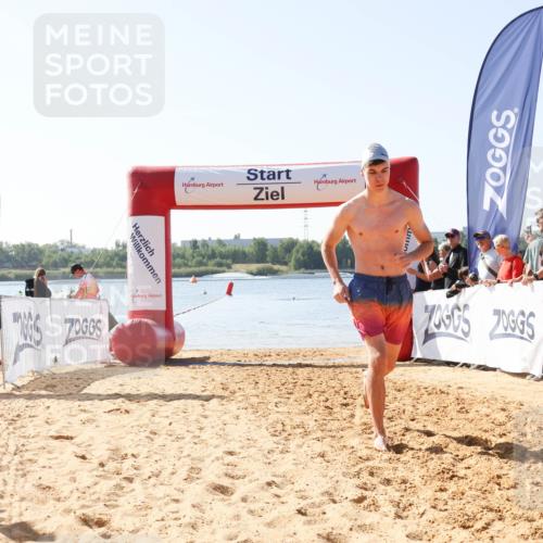01.09.2024 - 17. Tribühne Triathlon Luisa Fischer http://msf.ph/oto/6895321 01.09.2024 11:04:22 Schwimmen 364 meine-sportfotos.de