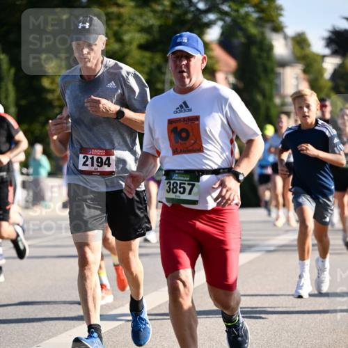 01.09.2024 - BARMER Alsterlauf Dr. Thomas Lammeyer http://msf.ph/oto/6895332 01.09.2024 09:32:40 Laufen 135, 2194, 3857 meine-sportfotos.de
