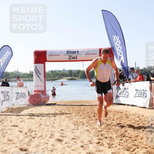 01.09.2024 - 17. Tribühne Triathlon Luisa Fischer http://msf.ph/oto/6895347 01.09.2024 11:05:29 Schwimmen 401 meine-sportfotos.de