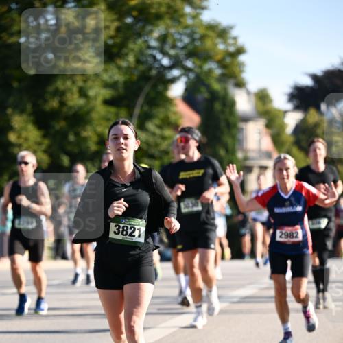01.09.2024 - BARMER Alsterlauf Dr. Thomas Lammeyer http://msf.ph/oto/6895354 01.09.2024 09:32:43 Laufen 35, 3821, 2982 meine-sportfotos.de