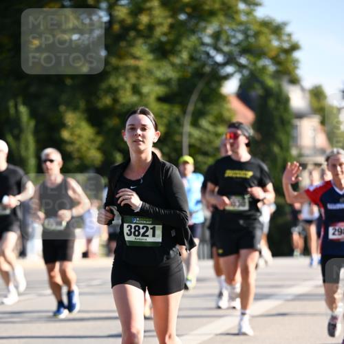 01.09.2024 - BARMER Alsterlauf Dr. Thomas Lammeyer http://msf.ph/oto/6895359 01.09.2024 09:32:43 Laufen 135, 3821, 298 meine-sportfotos.de