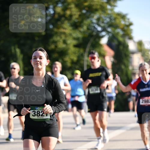 01.09.2024 - BARMER Alsterlauf Dr. Thomas Lammeyer http://msf.ph/oto/6895361 01.09.2024 09:32:43 Laufen 35, 382, 2982 meine-sportfotos.de