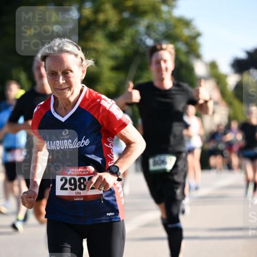 01.09.2024 - BARMER Alsterlauf Dr. Thomas Lammeyer http://msf.ph/oto/6895380 01.09.2024 09:32:46 Laufen 135, 2982 meine-sportfotos.de
