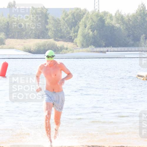 01.09.2024 - 17. Tribühne Triathlon Luisa Fischer http://msf.ph/oto/6895392 01.09.2024 11:06:58 Schwimmen 347 meine-sportfotos.de