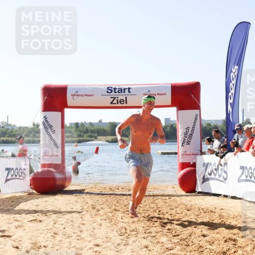01.09.2024 - 17. Tribühne Triathlon Luisa Fischer http://msf.ph/oto/6895405 01.09.2024 11:07:01 Schwimmen 347 meine-sportfotos.de