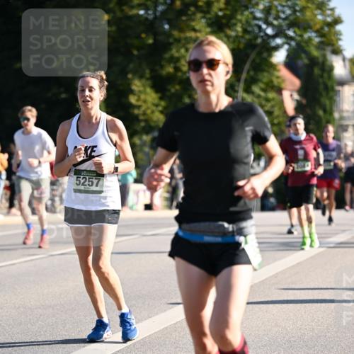 01.09.2024 - BARMER Alsterlauf Dr. Thomas Lammeyer http://msf.ph/oto/6895422 01.09.2024 09:32:50 Laufen 5257, 2084 meine-sportfotos.de