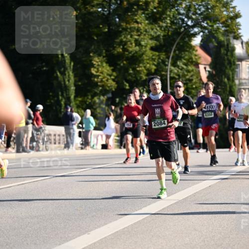 01.09.2024 - BARMER Alsterlauf Dr. Thomas Lammeyer http://msf.ph/oto/6895435 01.09.2024 09:32:51 Laufen 8350, 2084, 500 meine-sportfotos.de