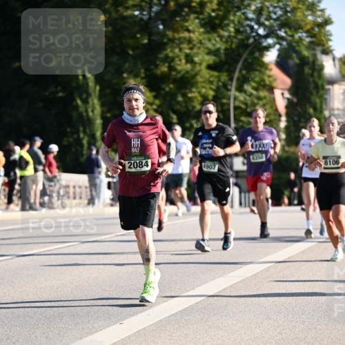 01.09.2024 - BARMER Alsterlauf Dr. Thomas Lammeyer http://msf.ph/oto/6895441 01.09.2024 09:32:52 Laufen 1350, 2084, 4907, 8106 meine-sportfotos.de