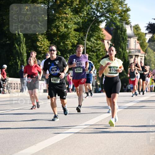 01.09.2024 - BARMER Alsterlauf Dr. Thomas Lammeyer http://msf.ph/oto/6895447 01.09.2024 09:32:53 Laufen 2052, 10, 4907, 8350, 8106, 17, 27, 5027 meine-sportfotos.de