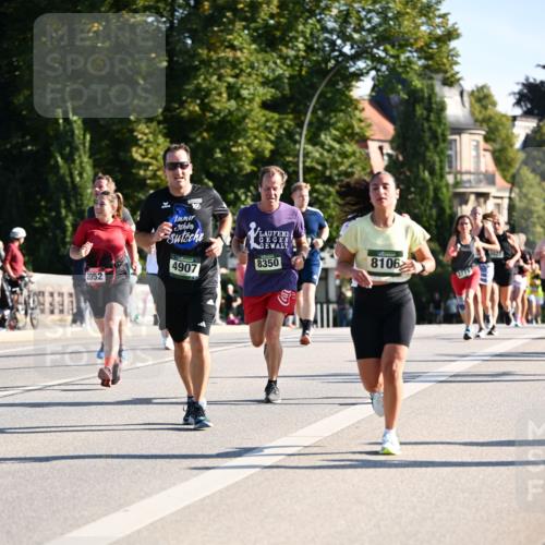 01.09.2024 - BARMER Alsterlauf Dr. Thomas Lammeyer http://msf.ph/oto/6895449 01.09.2024 09:32:53 Laufen 10, 4907, 8350, 8106, 2052, 1, 2771 meine-sportfotos.de