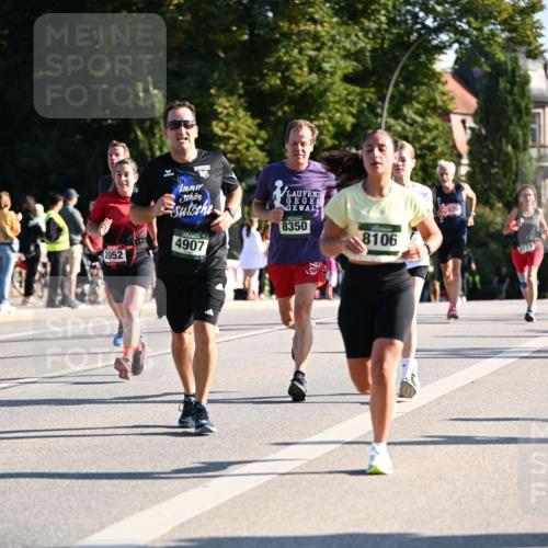 01.09.2024 - BARMER Alsterlauf Dr. Thomas Lammeyer http://msf.ph/oto/6895454 01.09.2024 09:32:53 Laufen 7, 19, 8350, 4907, 2052, 8106, 079, 2771 meine-sportfotos.de
