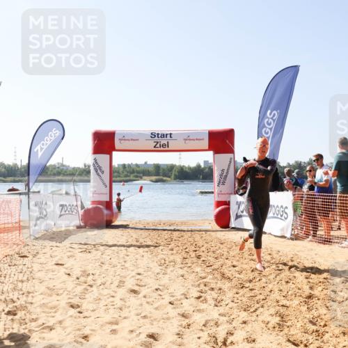 01.09.2024 - 17. Tribühne Triathlon Luisa Fischer http://msf.ph/oto/6895459 01.09.2024 11:13:58 Schwimmen 542 meine-sportfotos.de