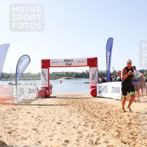 01.09.2024 - 17. Tribühne Triathlon Luisa Fischer http://msf.ph/oto/6895487 01.09.2024 11:14:36 Schwimmen 509 meine-sportfotos.de