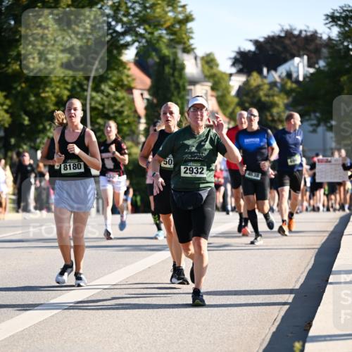 01.09.2024 - BARMER Alsterlauf Dr. Thomas Lammeyer http://msf.ph/oto/6895492 01.09.2024 09:32:58 Laufen 8180, 50, 2932, 4638 meine-sportfotos.de