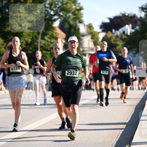 01.09.2024 - BARMER Alsterlauf Dr. Thomas Lammeyer http://msf.ph/oto/6895497 01.09.2024 09:32:59 Laufen 8180, 2932 meine-sportfotos.de