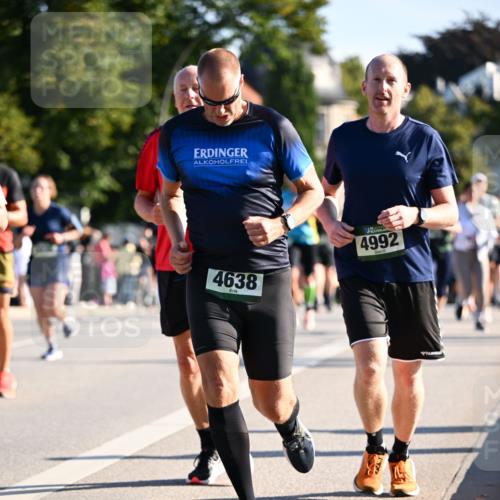 01.09.2024 - BARMER Alsterlauf Dr. Thomas Lammeyer http://msf.ph/oto/6895536 01.09.2024 09:33:02 Laufen 4638, 4992 meine-sportfotos.de