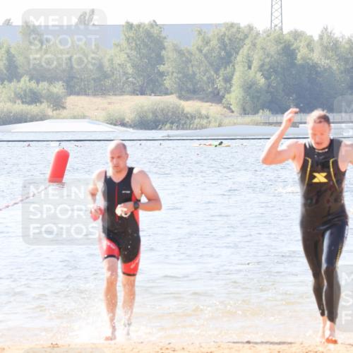 01.09.2024 - 17. Tribühne Triathlon Luisa Fischer http://msf.ph/oto/6895556 01.09.2024 11:15:32 Schwimmen 489, 511, 551 meine-sportfotos.de