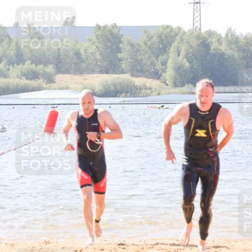 01.09.2024 - 17. Tribühne Triathlon Luisa Fischer http://msf.ph/oto/6895559 01.09.2024 11:15:33 Schwimmen 489, 511, 551 meine-sportfotos.de
