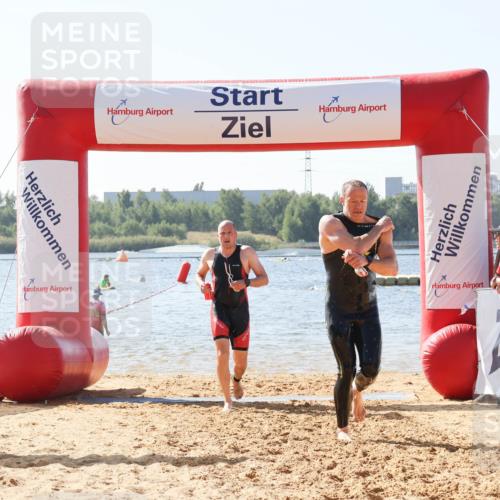 01.09.2024 - 17. Tribühne Triathlon Luisa Fischer http://msf.ph/oto/6895569 01.09.2024 11:15:35 Schwimmen 489, 511, 551 meine-sportfotos.de
