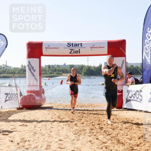 01.09.2024 - 17. Tribühne Triathlon Luisa Fischer http://msf.ph/oto/6895571 01.09.2024 11:15:36 Schwimmen 489, 511, 551 meine-sportfotos.de