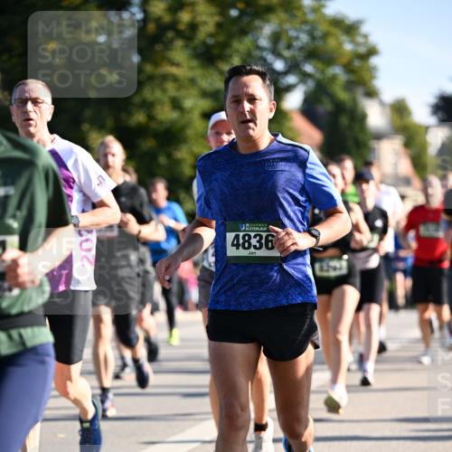 01.09.2024 - BARMER Alsterlauf Dr. Thomas Lammeyer http://msf.ph/oto/6895589 01.09.2024 09:33:09 Laufen 207, 16135, 4836 meine-sportfotos.de