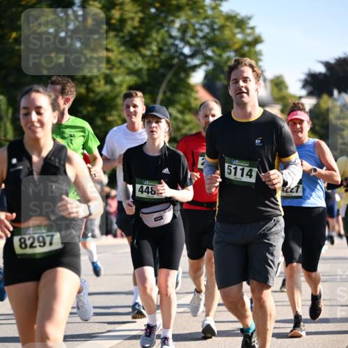 01.09.2024 - BARMER Alsterlauf Dr. Thomas Lammeyer http://msf.ph/oto/6895610 01.09.2024 09:33:11 Laufen 8297, 448, 5114 meine-sportfotos.de