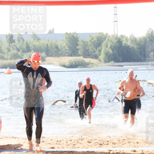 01.09.2024 - 17. Tribühne Triathlon Luisa Fischer http://msf.ph/oto/6895628 01.09.2024 11:17:02 Schwimmen 465, 472, 486, 524, 528, 545, 552, 553 meine-sportfotos.de