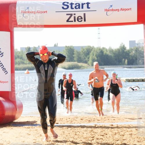 01.09.2024 - 17. Tribühne Triathlon Luisa Fischer http://msf.ph/oto/6895635 01.09.2024 11:17:04 Schwimmen 465, 472, 486, 524, 528, 545, 552, 553 meine-sportfotos.de