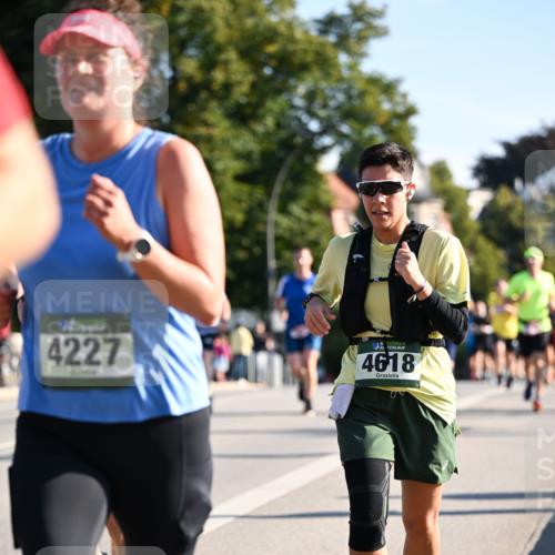 01.09.2024 - BARMER Alsterlauf Dr. Thomas Lammeyer http://msf.ph/oto/6895636 01.09.2024 09:33:14 Laufen 4227, 4618 meine-sportfotos.de
